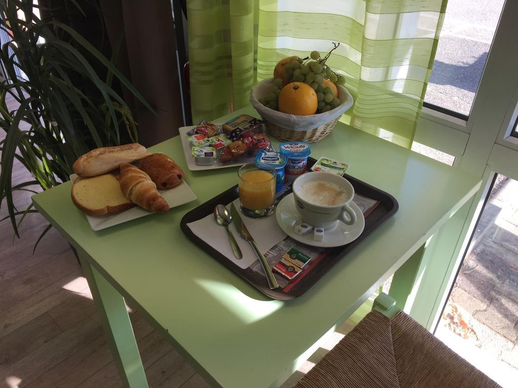 Fasthotel Nimes Caissargues Εξωτερικό φωτογραφία